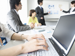 情報管理リスクに向き合う